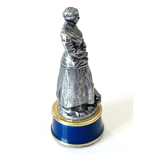 Franklin Mint Civil War Chess Queen Piece Clara Barton Replacement Vintage - Picture 2 of 6